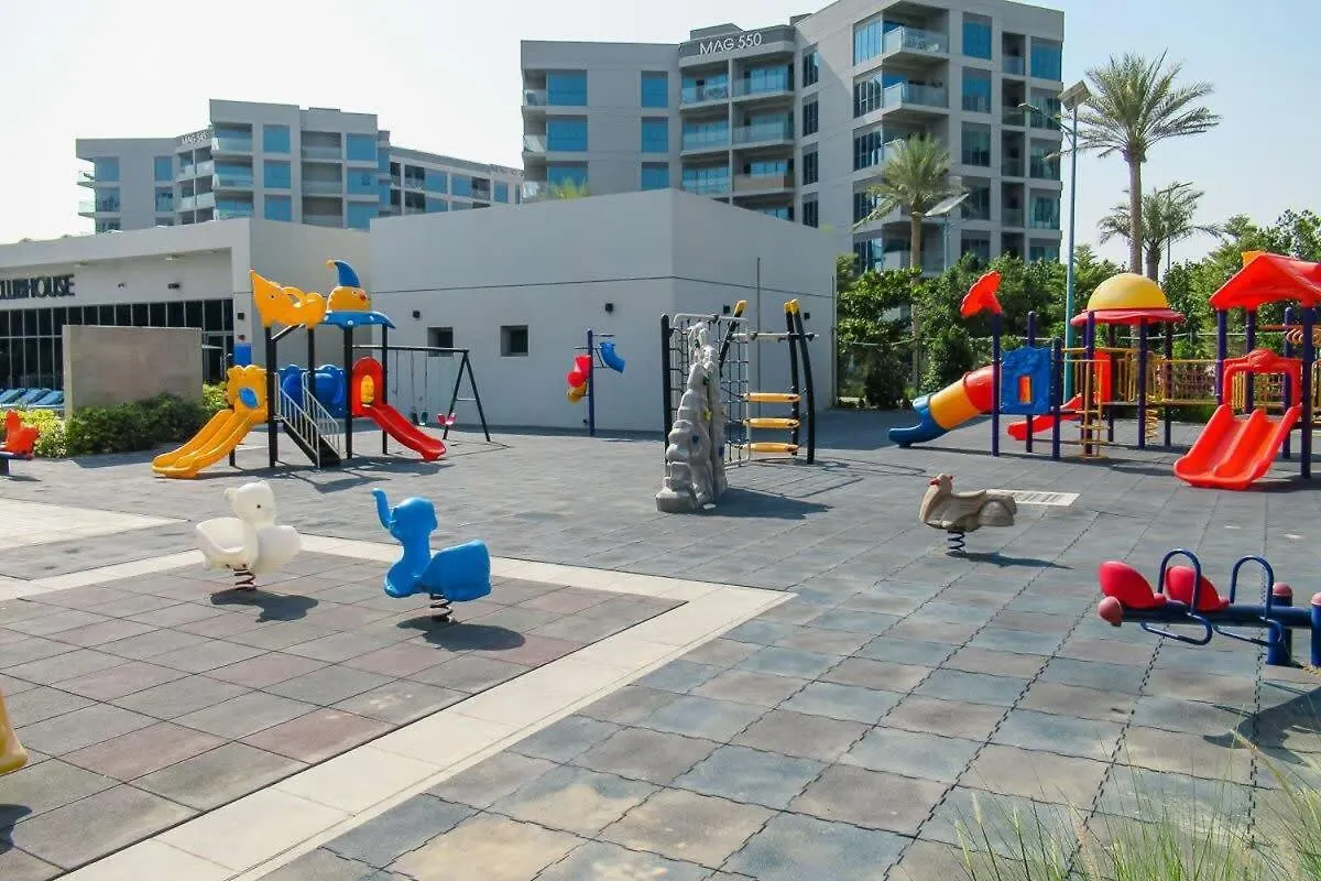 Frank Porter - Mag 560 Dubai Apartment
